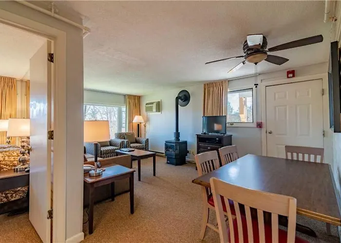 Mountainside Resort At Stowe - Unit D101